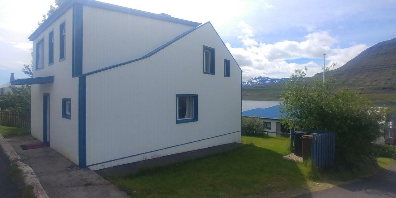 East Iceland Homestay Eskifjorthur Exterior photo